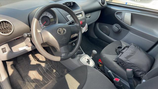 Toyota Aygo image 2