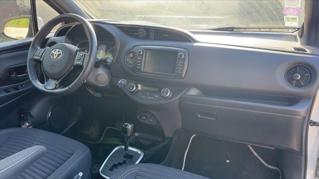 Toyota Yaris image 2