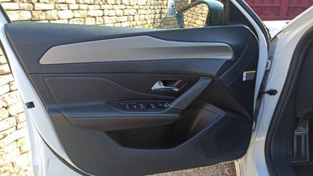 Peugeot 308 image 5