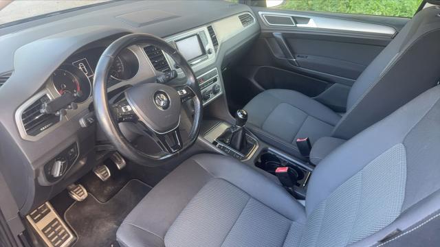 Volkswagen Golf Sportsvan image 6