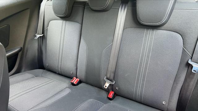 Ford Fiesta image 8