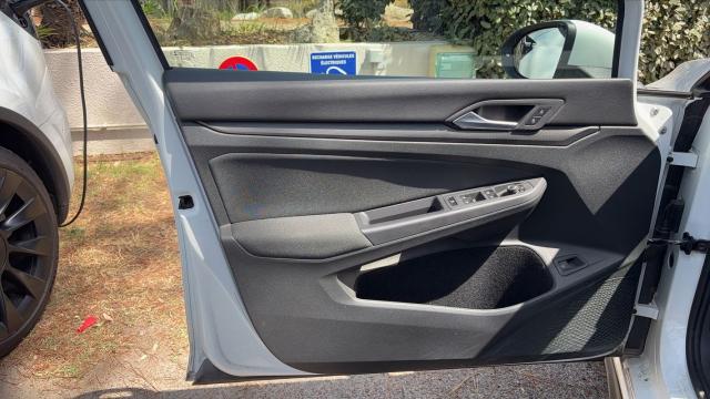Volkswagen Golf image 5