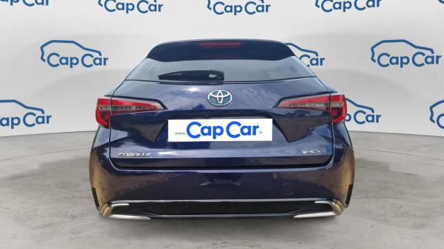 Toyota Corolla Touring Sports image 2