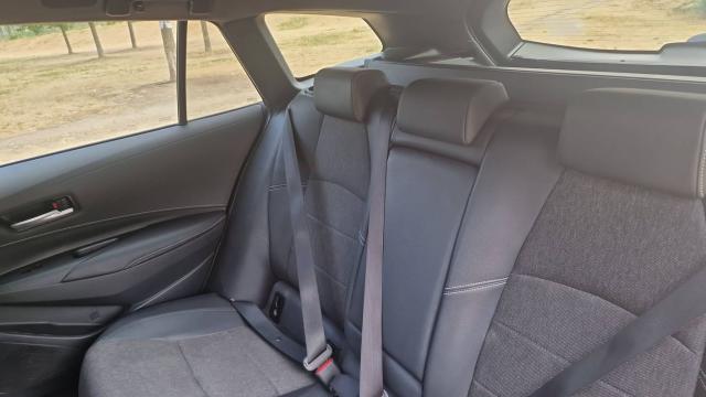 Toyota Corolla Touring Sports image 7