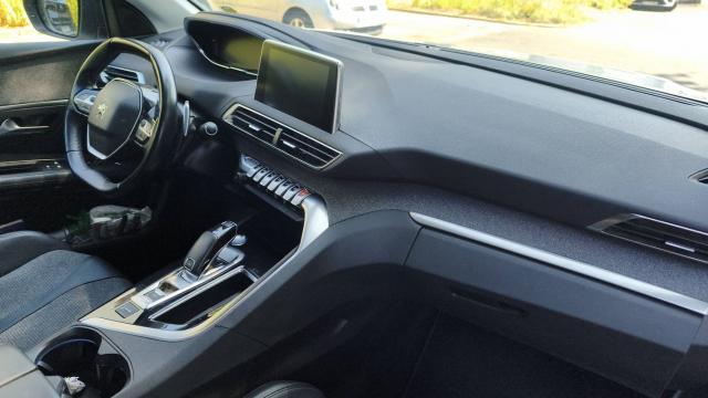 Peugeot 3008 image 6