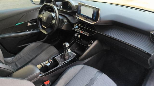 Peugeot 208 image 4
