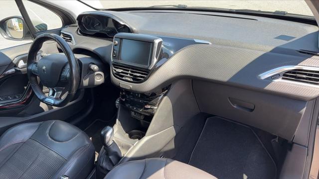 Peugeot 208 image 4