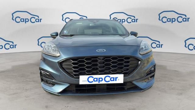 Ford Kuga image 9
