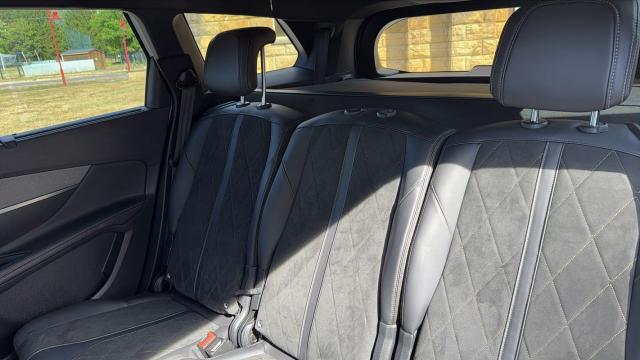 Peugeot 5008 image 4