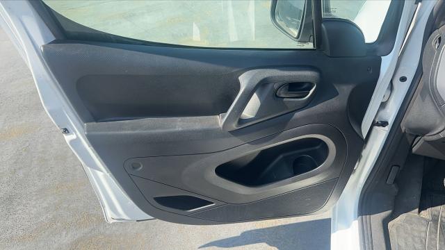 Peugeot Partner image 1