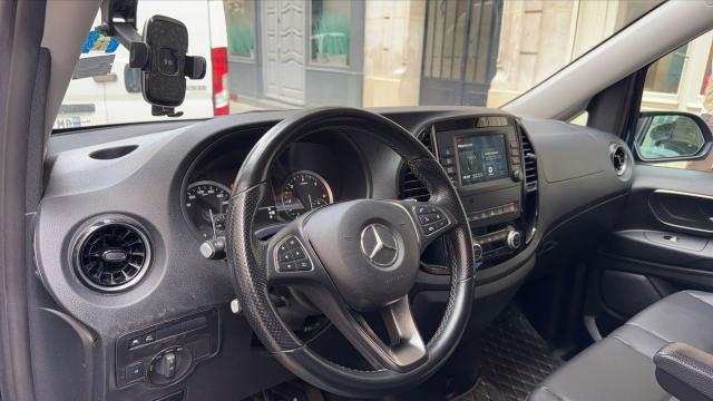 Mercedes Benz Vito image 5