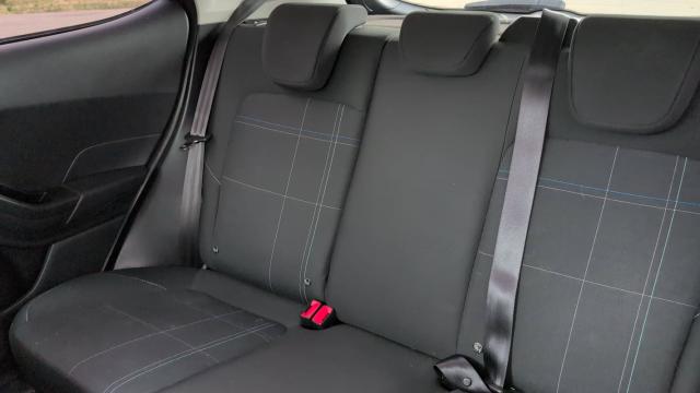 Ford Fiesta image 8