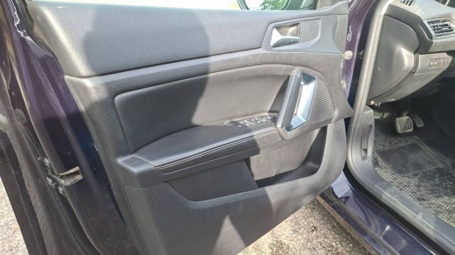 Peugeot 308 image 2