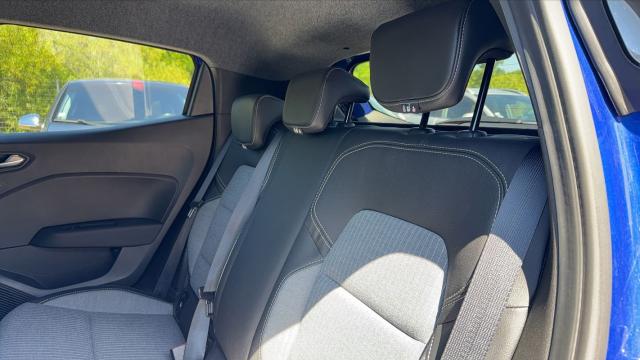 Renault Clio image 6