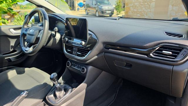 Ford Fiesta image 9