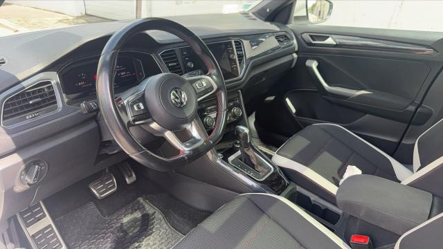 Volkswagen T-Roc image 4