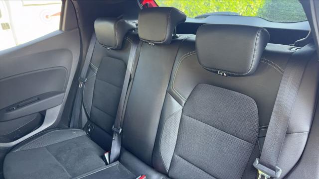 Renault Clio image 3