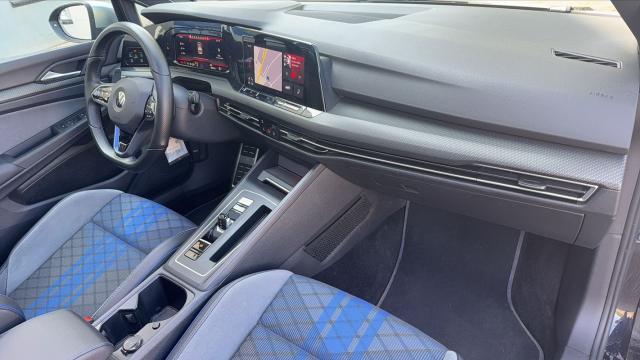 Volkswagen Golf image 5