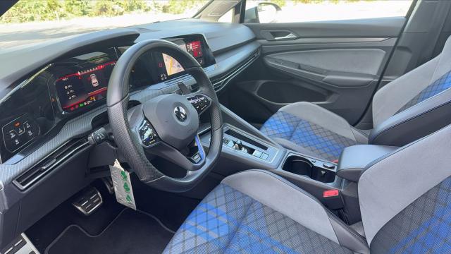 Volkswagen Golf image 7
