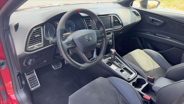 Seat Leon image 1