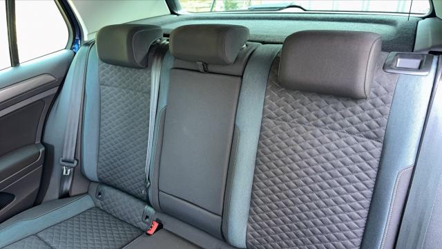 Volkswagen Golf image 2