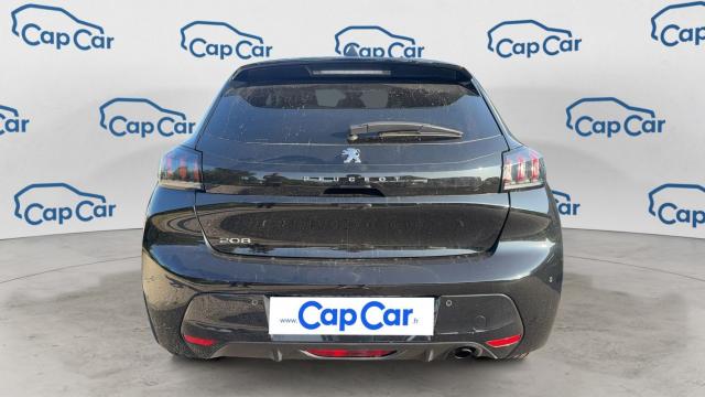 Peugeot 208 image 8
