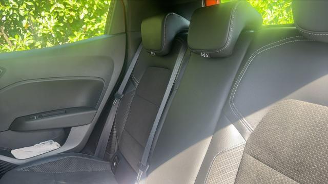 Renault Clio image 8