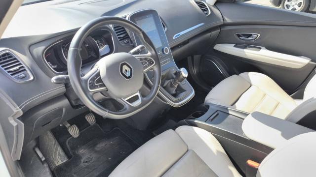 Renault Grand Scénic image 6