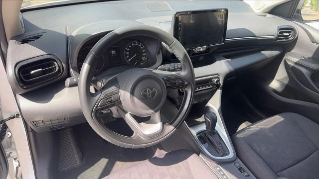 Toyota Yaris image 2