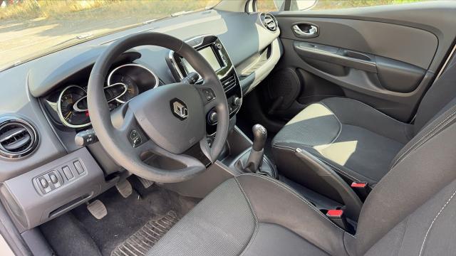 Renault Clio image 1