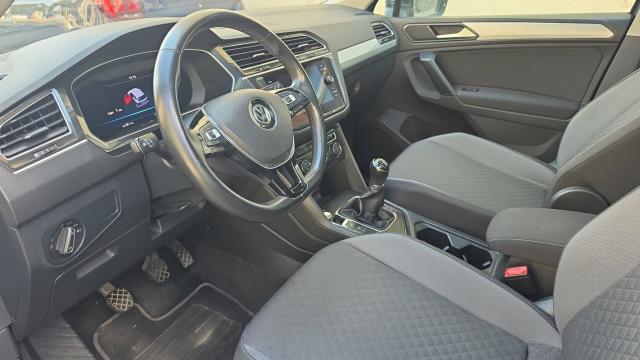 Volkswagen Tiguan image 8
