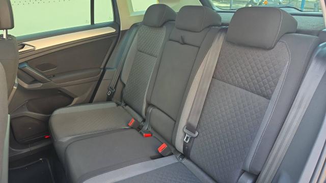 Volkswagen Tiguan image 9