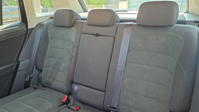 Volkswagen Tiguan image 8