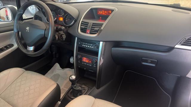 Peugeot 207 Cc image 8