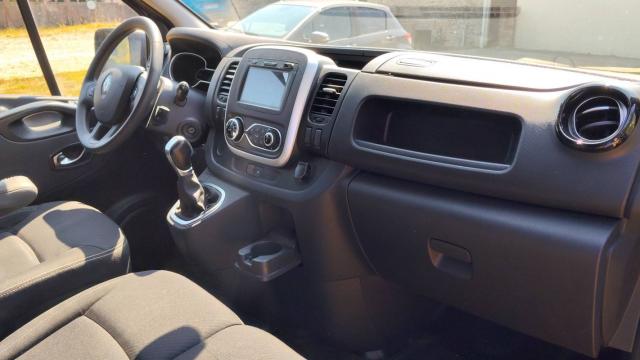 Renault Trafic image 3