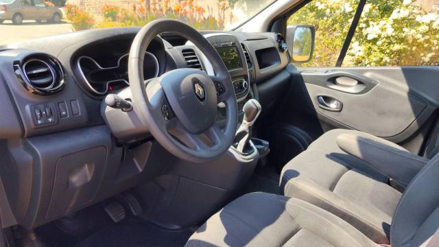 Renault Trafic image 4