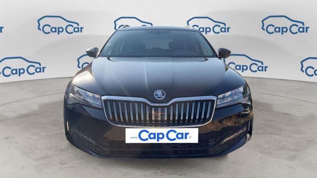 Skoda Superb Combi image 3