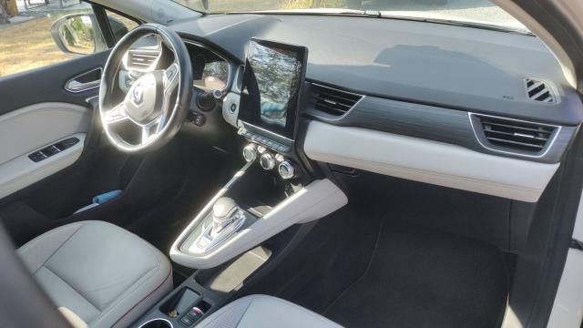 Renault Captur image 1