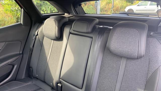 Peugeot 3008 image 9