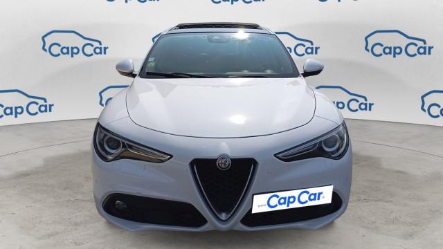 Alfa Romeo Stelvio image 8