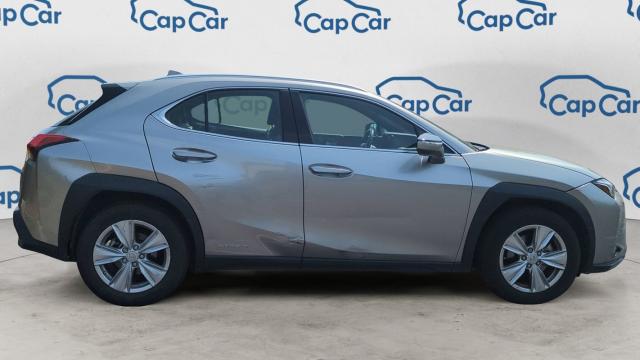 Lexus Ux image 2