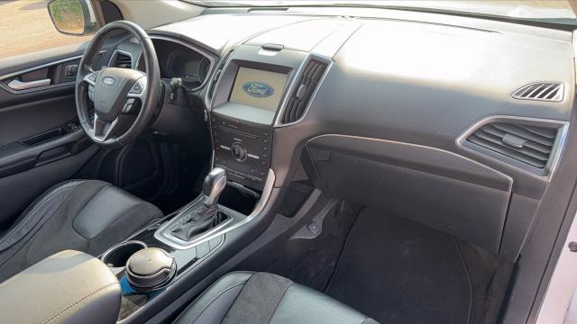 Ford Edge image 1