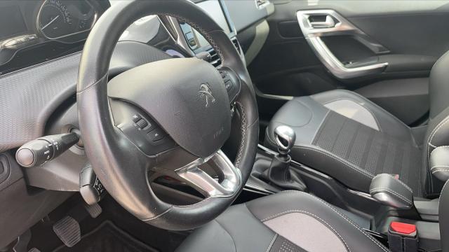 Peugeot 2008 image 5