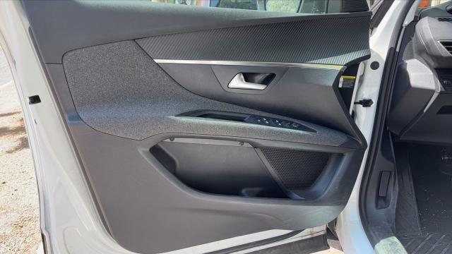 Peugeot 3008 image 1