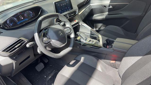 Peugeot 3008 image 5