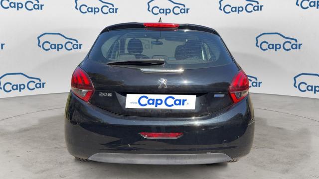 Peugeot 208 image 8