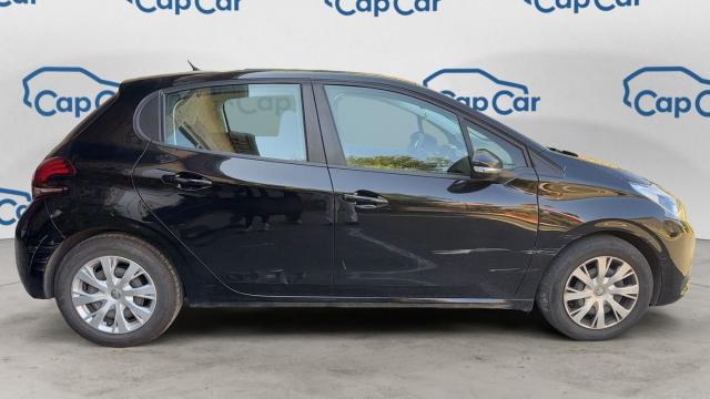 Peugeot 208 image 9