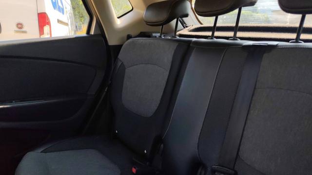 Renault Captur image 2