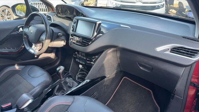 Peugeot 2008 image 4