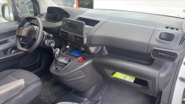 Peugeot Partner image 5